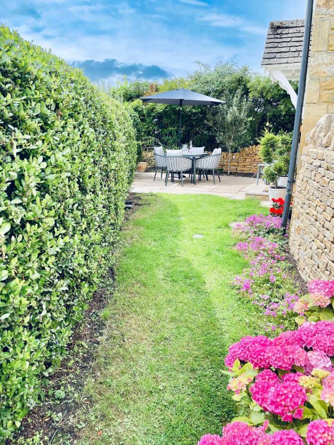 Cotswold Chic Retreats "Cloud Nine" Central Chipping Campden-Parking-Garden Bagian luar foto